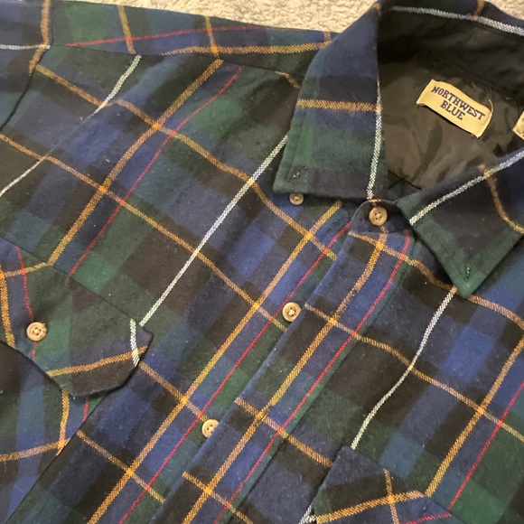 VINTAGE NORTHWEST BLUE FLANNEL - Picture 3 of 3
